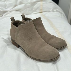 Toms ankle booties